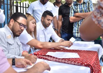 Carlos Valdez: “El éxito en jornadas de crecimiento del PRM se debe a gran obra de gobierno de Luis Abinader”