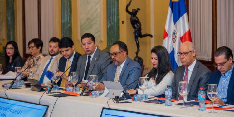 Poder Ejecutivo continua socializando propuesta de Ministerio de Justicia con abogados