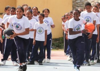 “Recreándome con INEFI” impacta 716 participantes en la Escuela Primaria República de Costa Rica, en los Rios