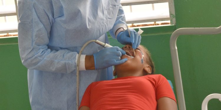 EGEHID organiza junto a otras instituciones amplia jornada de salud en el sector Las Flores