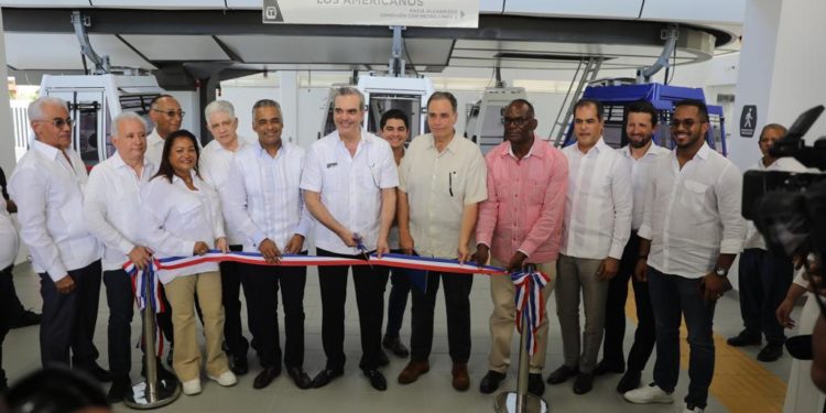 Presidente Abinader inaugura en Los Alcarrizos el teleférico más moderno por su velocidad y potencia