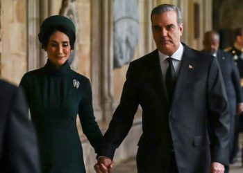 Presidente Abinader, único en asistir a una ceremonia de coronación de un Monarca