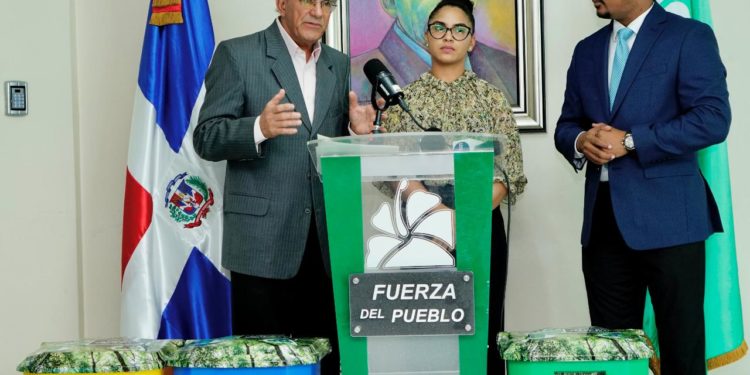 Fuerza del Pueblo anuncia programa de reciclaje “Brigada Verde” para contribuir al Medio Ambiente