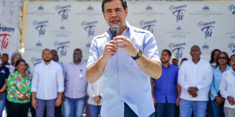 Roberto Ángel afirma presidente Abinader está enfocado en dignificar a los más vulnerables del país