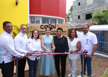 Primera dama, directora del INAIPI y vicepresidenta de la CORMIDOM inauguran CAIPI Comunitario en Maimón