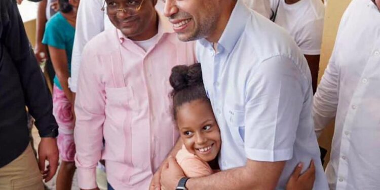 Roberto Ángel encabeza en La Romana jornada “Primero Tú” 75 del año con más de 230 mil beneficiarios”