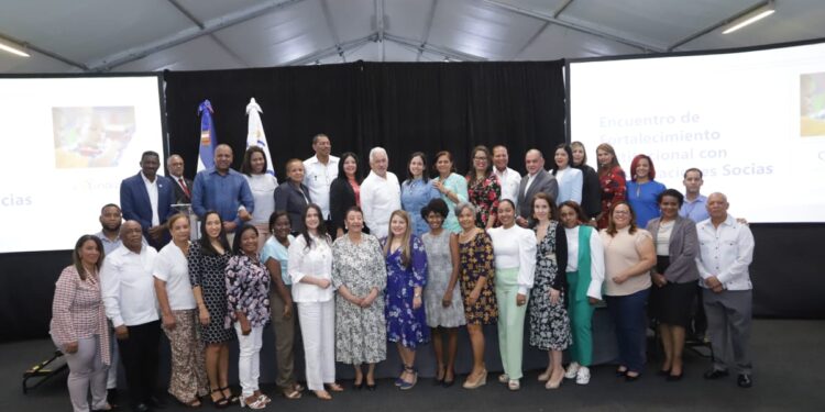 INAIPI y organizaciones sociales consolidan alianzas para fortalecer los servicios dirigidos a la primera infancia