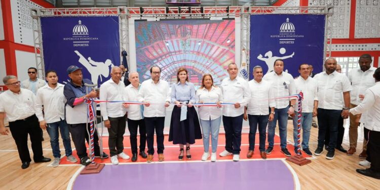 Vicepresidenta entregó diversas obras en el Distrito Nacional y seis provincias este fin de semana