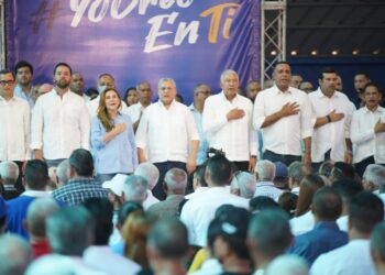 Alcalde de Moca se juramenta en el PRM