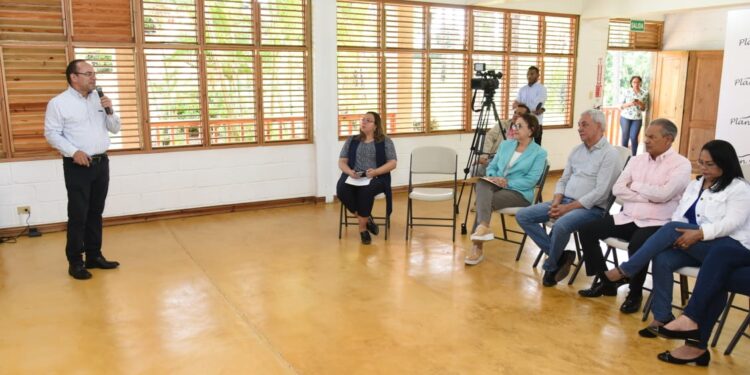 Diputados se trasladan al municipio San José de la Matas para escuchar los avances y rendición de cuentas del Plan Sierra