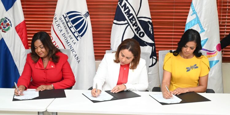 Ministerio de la Mujer suscribe acuerdo para impulsar Mipymes lideradas por mujeres