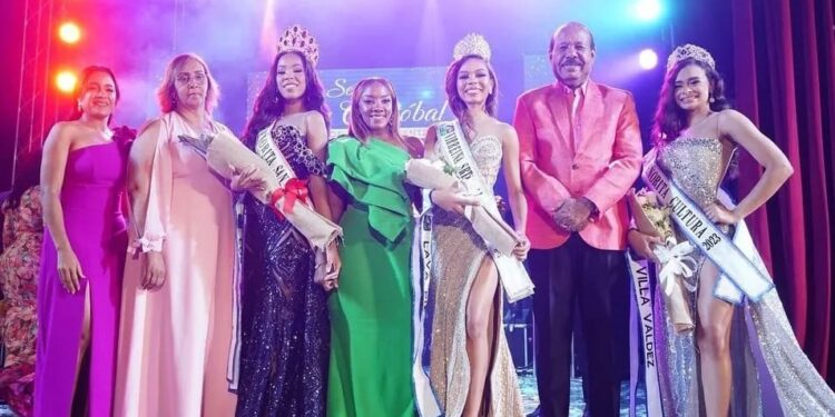 En una noche emocionante eligen nueva Señorita San Cristóbal 2023