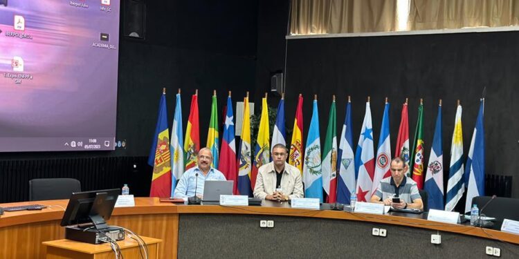 Rector del IPES participa en exitoso curso de alto mando de Policías Iberoamericanas en España