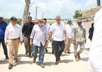 Presidente Abinader realiza visita histórica a la Isla Saona, donde se realiza inversión por 600 millones en obras sociales