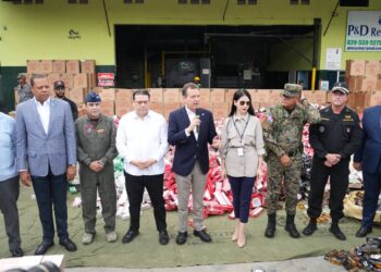 Autoridades incineran 6.4 millones de unidades de cigarrillos y otros productos ilícitos