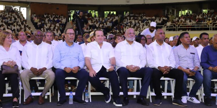 Corriente magisterial “José Francisco peña Gómez” realizó Asamblea Nacional de Juramentación de sus estructuras política