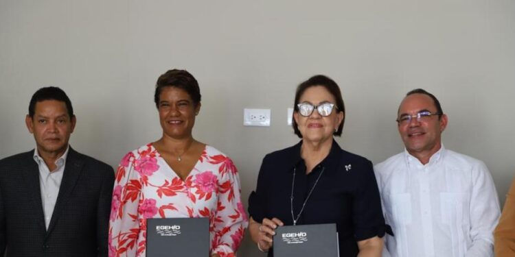 EGEHID, Medio Ambiente y Plan Sierra firman acuerdo para reforestación en entorno de presas