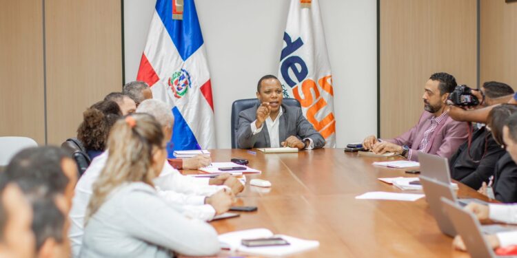Edesur activa su plan de contingencia ante posible paso de la tormenta Franklin