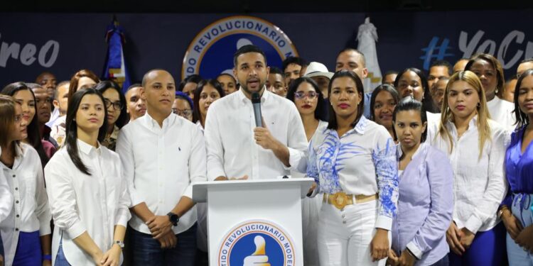 Jóvenes ganan el 70% de los cargos en primarias del PRM