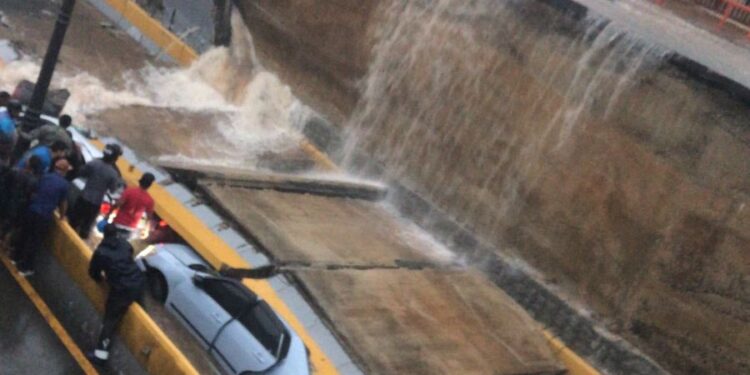 Ministerio de Obras Públicas lamenta y expresa pesar por vidas perdidas durante lluvias registradas este sábado en el país