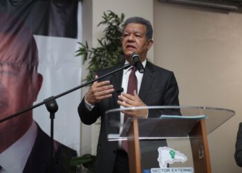Leonel presenta novedosa propuesta para eliminar anticipo de impuestos