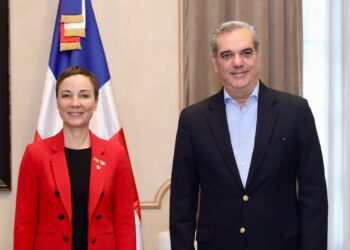 Presidente Abinader recibe a la ministra de Relaciones Exteriores de Jamaica