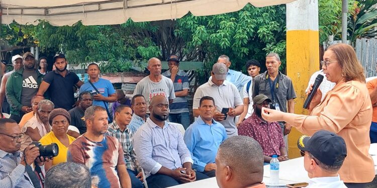 Iniciarán trabajos para el muro en Río Yubaso de San Cristóbal con apoyo de EGEHID