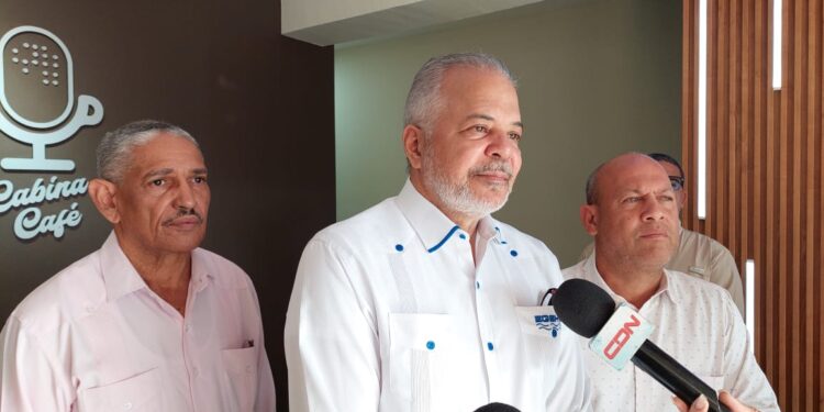 Rafael Salazar afirma gobierno trabaja en un levantamiento de daños tras lluvias