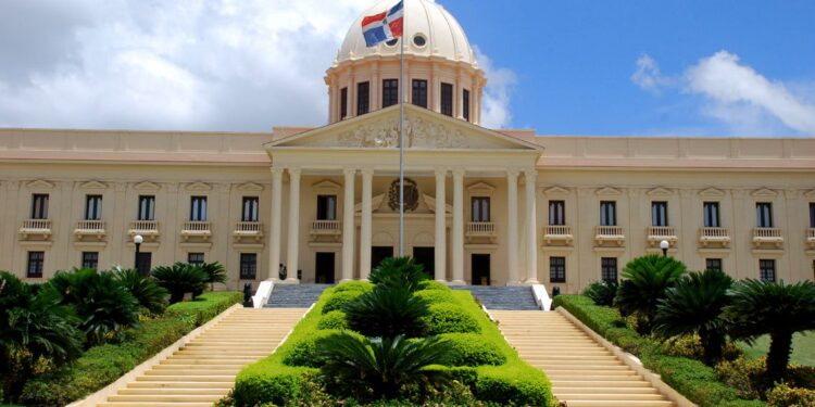 Poder Ejecutivo dispone extradición de dos dominicanos a Estados Unidos