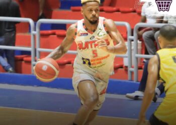 Buitres y Laguneros avanzan a la Final del bolencestro superior de San Cristóbal 2023