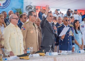 Presidente Abinader encabeza graduación cadetes Fuerza Aérea de la República Dominicana
