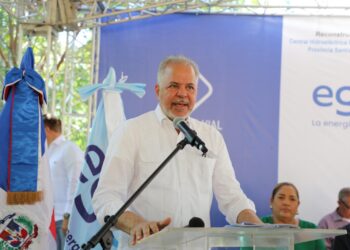 EGEHID inicia reconstrucción de tres carreteras en Santiago Rodríguez