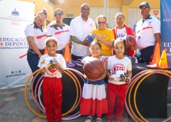 “Recreándome con INEFI” celebra Día de Duarte en Escuela Niño Jesús Fe y Alegría, en Sabana Perdida