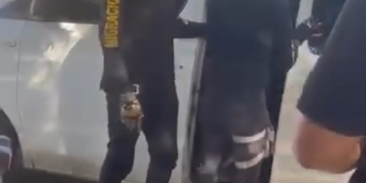 Migración aclara que son impostores hombres captados en video durante supuesto operativo migratorio en Navarrete 