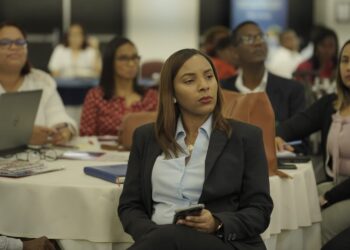 Minerd socializa manual de funcionamiento que orienta el trabajo de los docentes con estudiantes con discapacidad