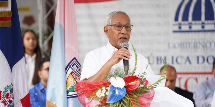 Ministro Hernández afirma unidad nacional es clave para lograr educación que dignifique “tal y como era el deseo de Duarte” 