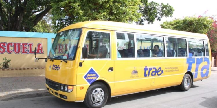 TRAE incorporará 717 nuevos autobuses durante el Mes de la Patria para expandirse a otras provincias del país