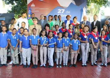 Ministerio de Educación conmemora el 180 aniversario de la Independencia Nacional