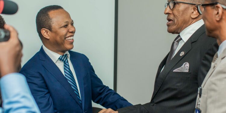 Edesur alcanza 99.80 puntos en los índices de control de la Contraloría General de la República