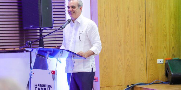 Gobierno realiza obras en la frontera por más de RD$2,500 millones