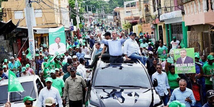 Leonel estará este fin de semana en Santo Domingo y provincias del Este
