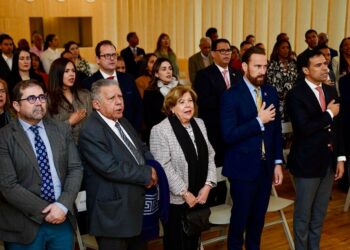Gobierno presenta en Madrid proyecto para establecer la Red de Centros del Dominicano en el Exterior