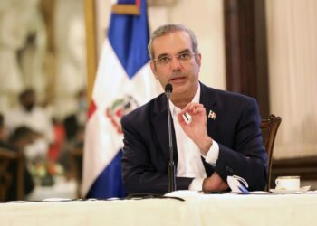 Presidente Luis Abinader reafirma compromiso con la seguridad y soberanía de la República Dominicana en entrevista con BBC HARDtalk