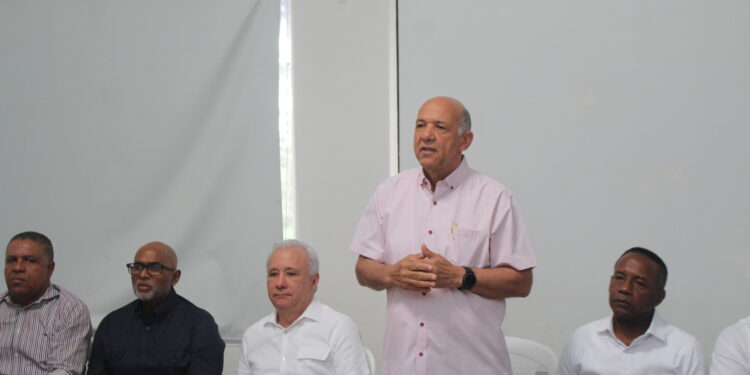 Anuncian en SDN inicio campaña reelección presidente Abinader
