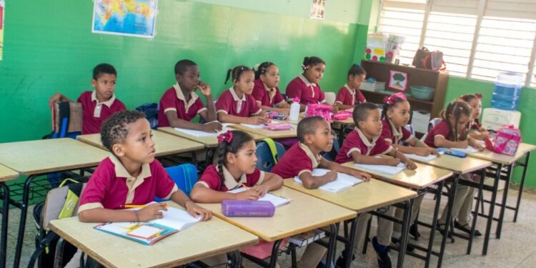 Mañana se reanudan las clases, informa el Minerd tras el asueto de Semana Santa