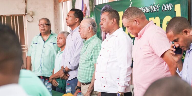 Experremeistas respaldan a Elvis Rosario Senador y a Leonel Fernández Presidente