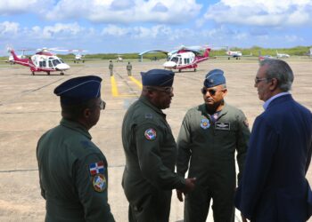 Presidente Abinader encabeza ceremonia recibimiento dos nuevas helicópteros en la FARD