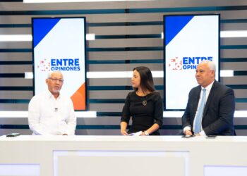 Ministro Ángel Hernández destaca mejoras alcanzadas en el sistema educativo nacional