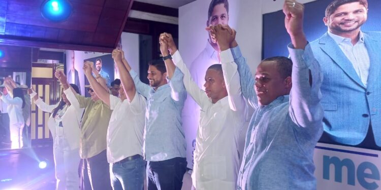 Cientos de personas pasan a respaldar a Luis y Gustavo vía Movimiento Amigos de Hiche