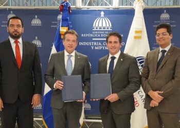 MICM y Seguros Universal acuerdan Programa de Capacitación en Seguridad Industrial